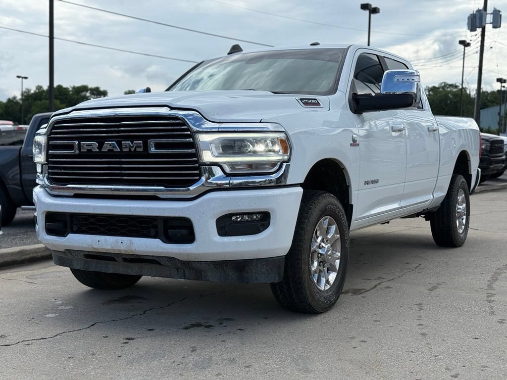 Used 2024 RAM 2500 Laramie AWD/4WD image 2