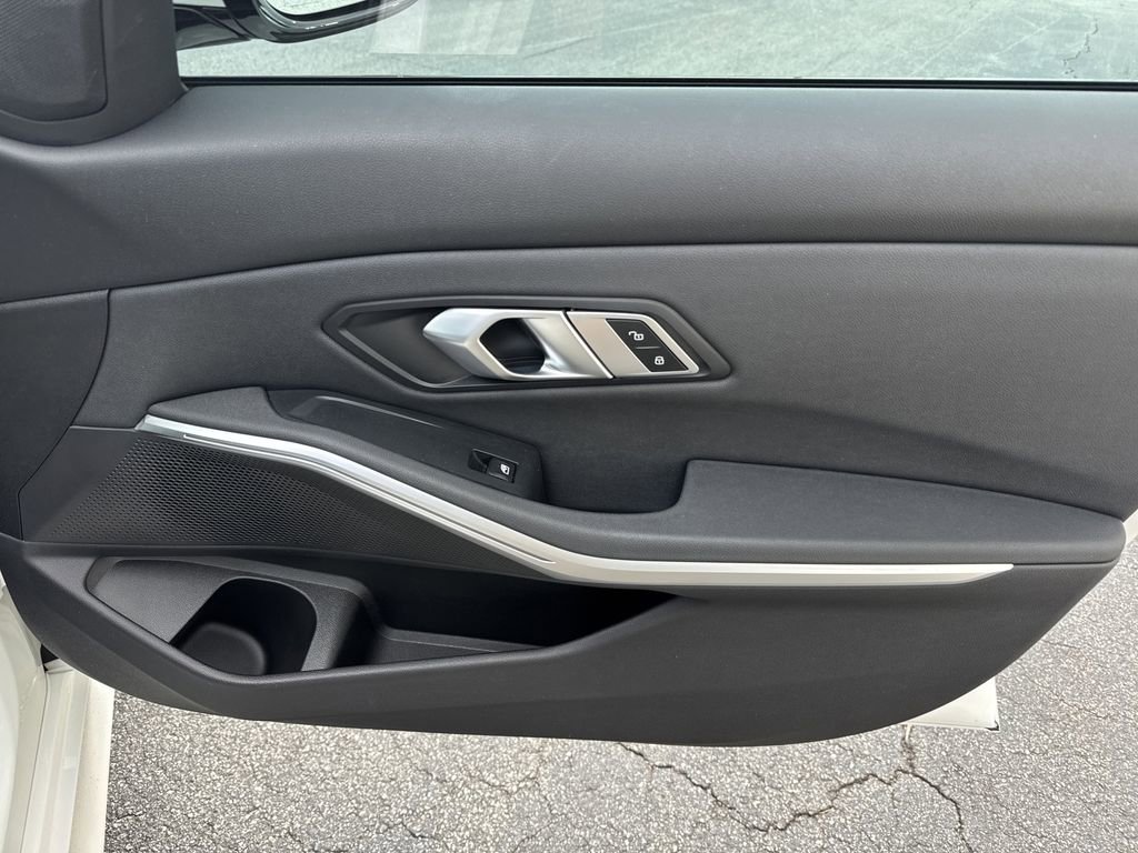 Used 2021 BMW 330i Sedan image 14