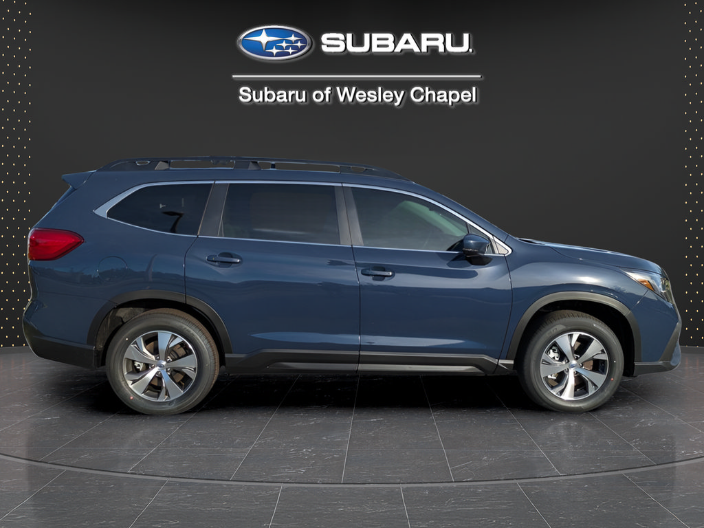 Used 2025 Subaru Ascent Premium AWD/4WD image 4