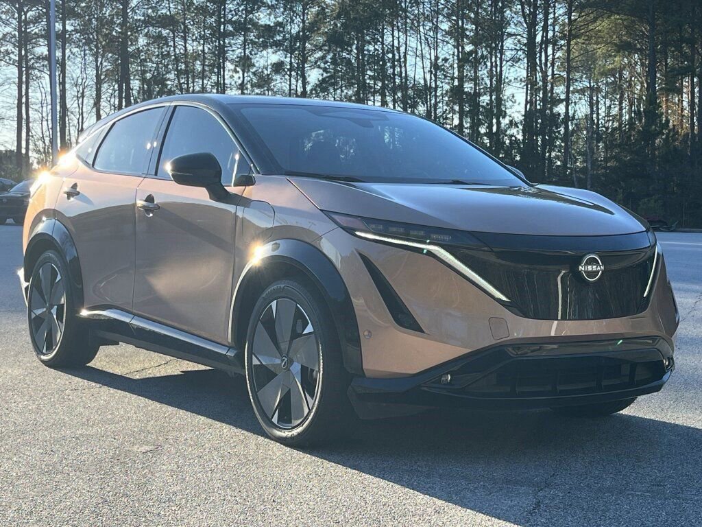 Certified 2024 Nissan Ariya AWD image 30