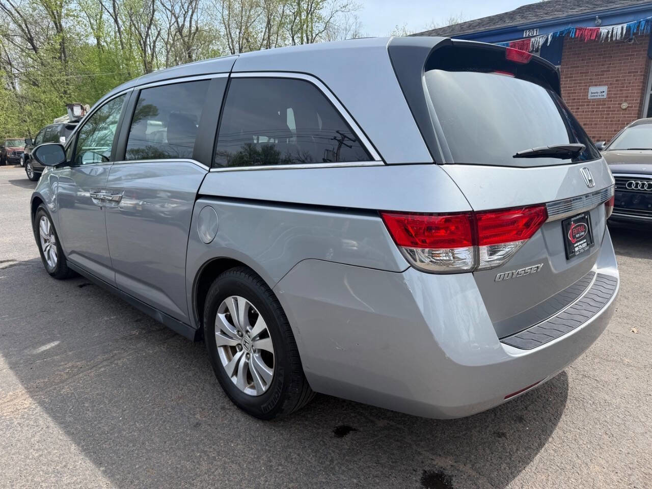 Used 2016 Honda Odyssey EX image 7