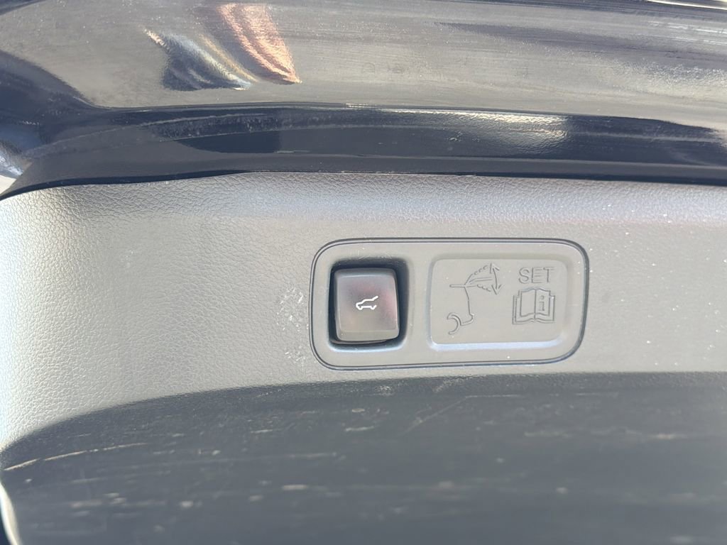 Used 2024 Lincoln Navigator Reserve image 23