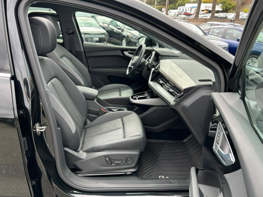 Used 2023 Audi Q4 e-tron Prestige w/ 20" Wheel Package image 34