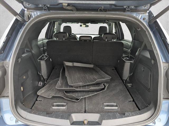Used 2019 Ford Explorer XLT w/ Equipment Group 202A image 7