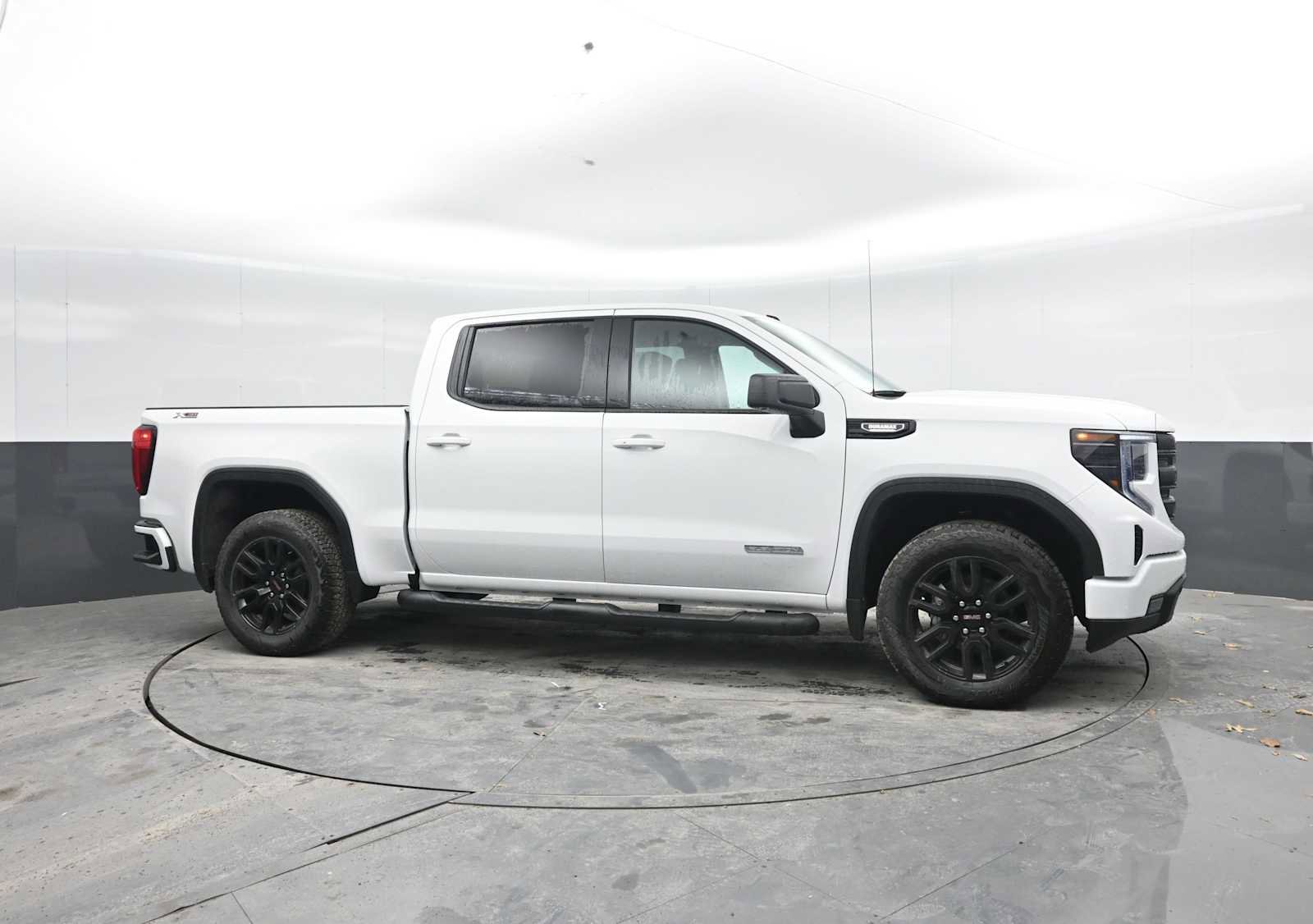 New 2026 GMC Sierra 1500 Elevation AWD/4WD image 6