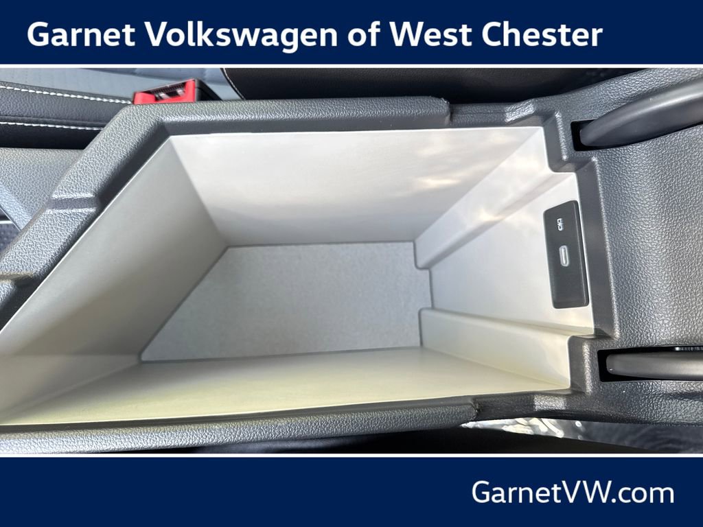 New 2026 Volkswagen Jetta SE FWD image 16