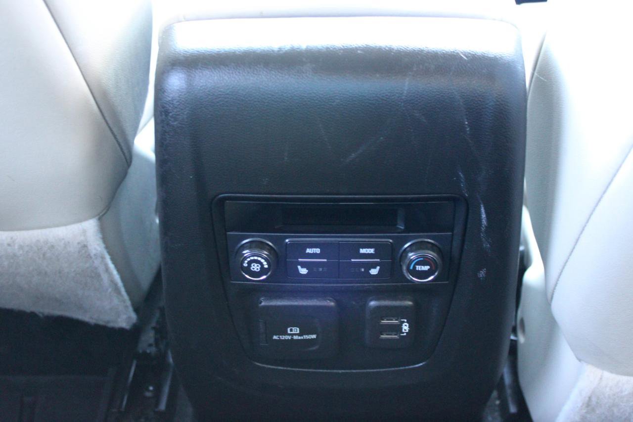 Used 2022 Buick Enclave Premium w/ Experience Buick Package FWD image 38