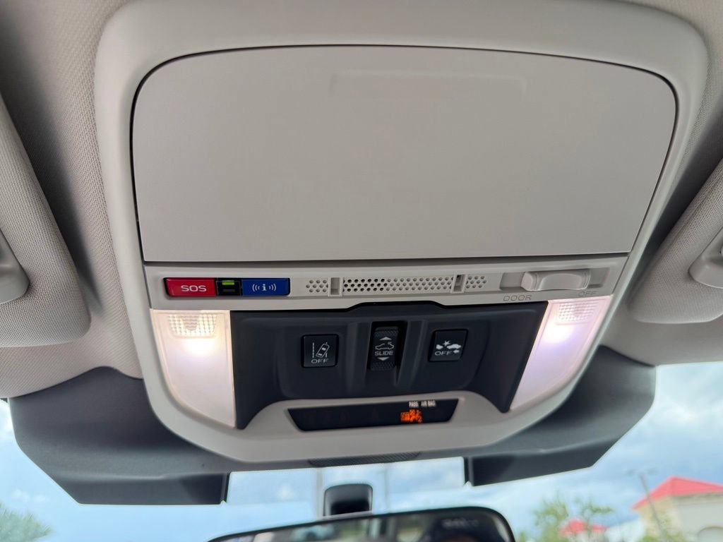 Used 2023 Subaru Forester Premium AWD/4WD image 33