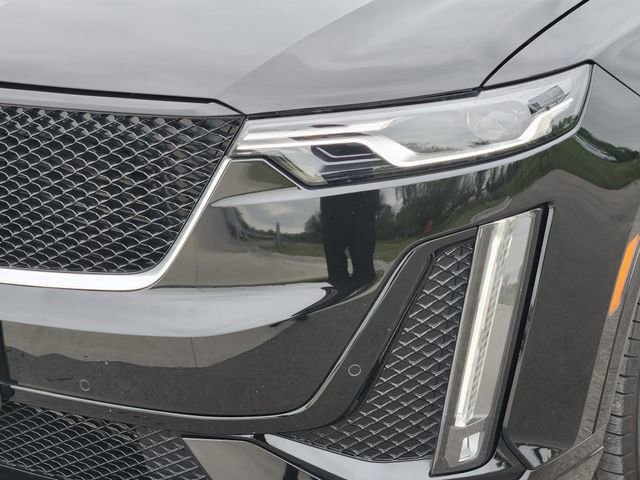 Used 2024 Cadillac XT6 Sport AWD/4WD image 10