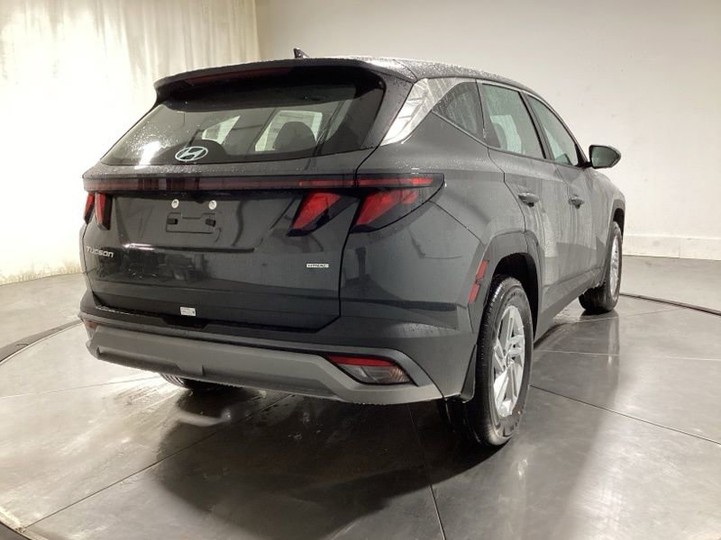 New 2026 Hyundai Tucson SE image 7