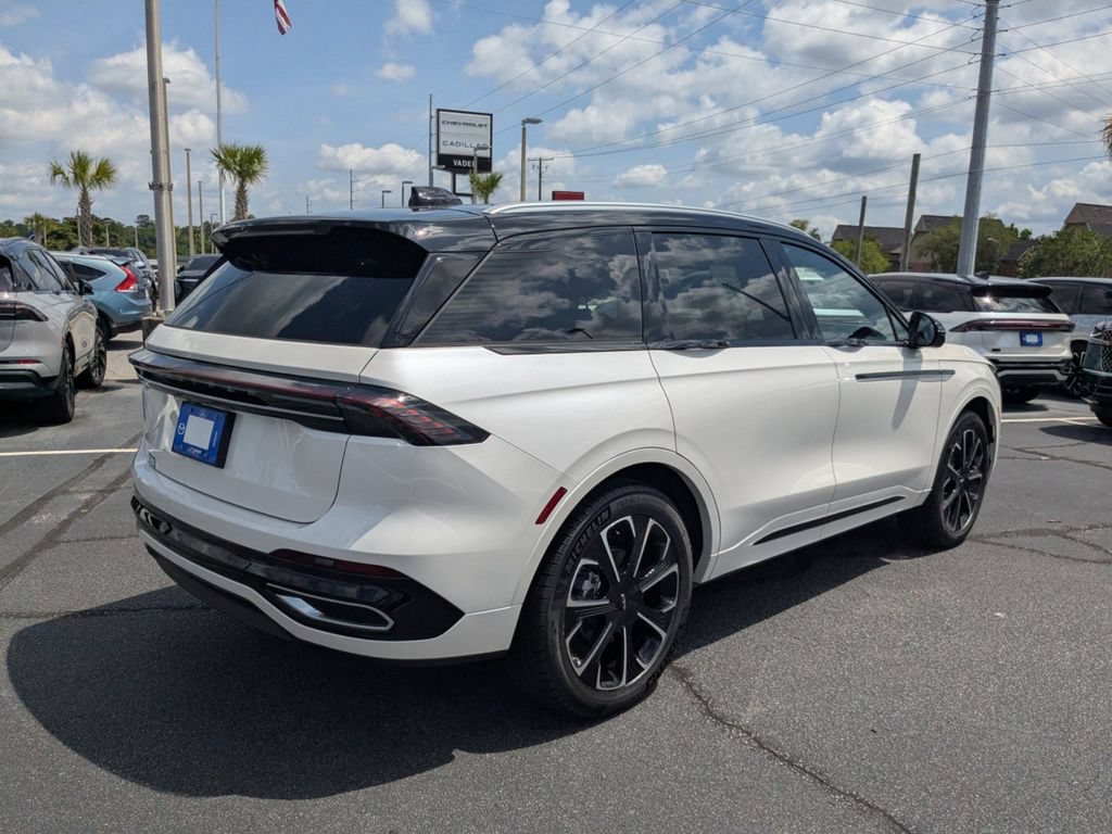 New 2026 Lincoln Nautilus Reserve AWD/4WD image 4