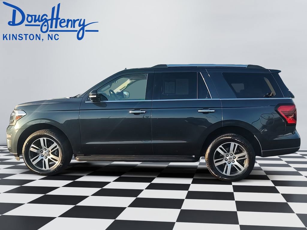 Used 2024 Ford Expedition Limited image 2