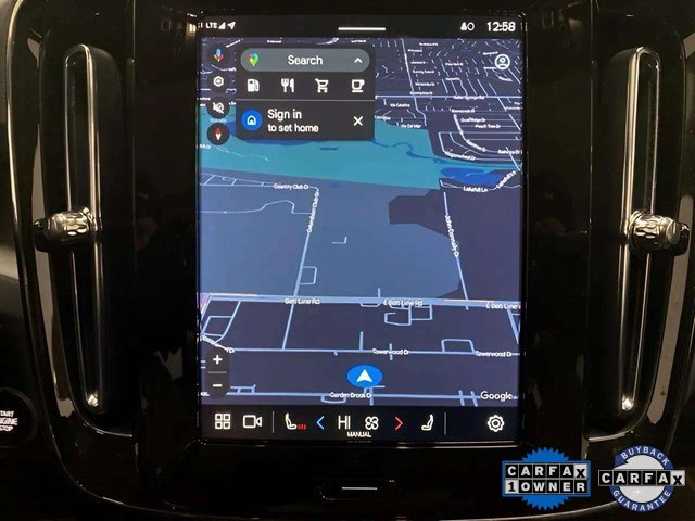 Used 2025 Volvo XC40 B5 Plus image 47