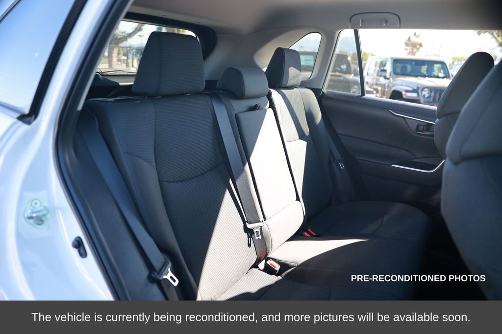 Used 2024 Toyota RAV4 LE image 13