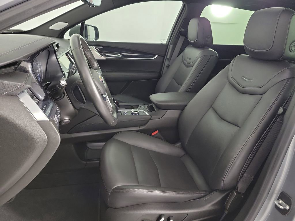 Certified 2024 Cadillac XT5 Premium Luxury w/ Technology Package image 16