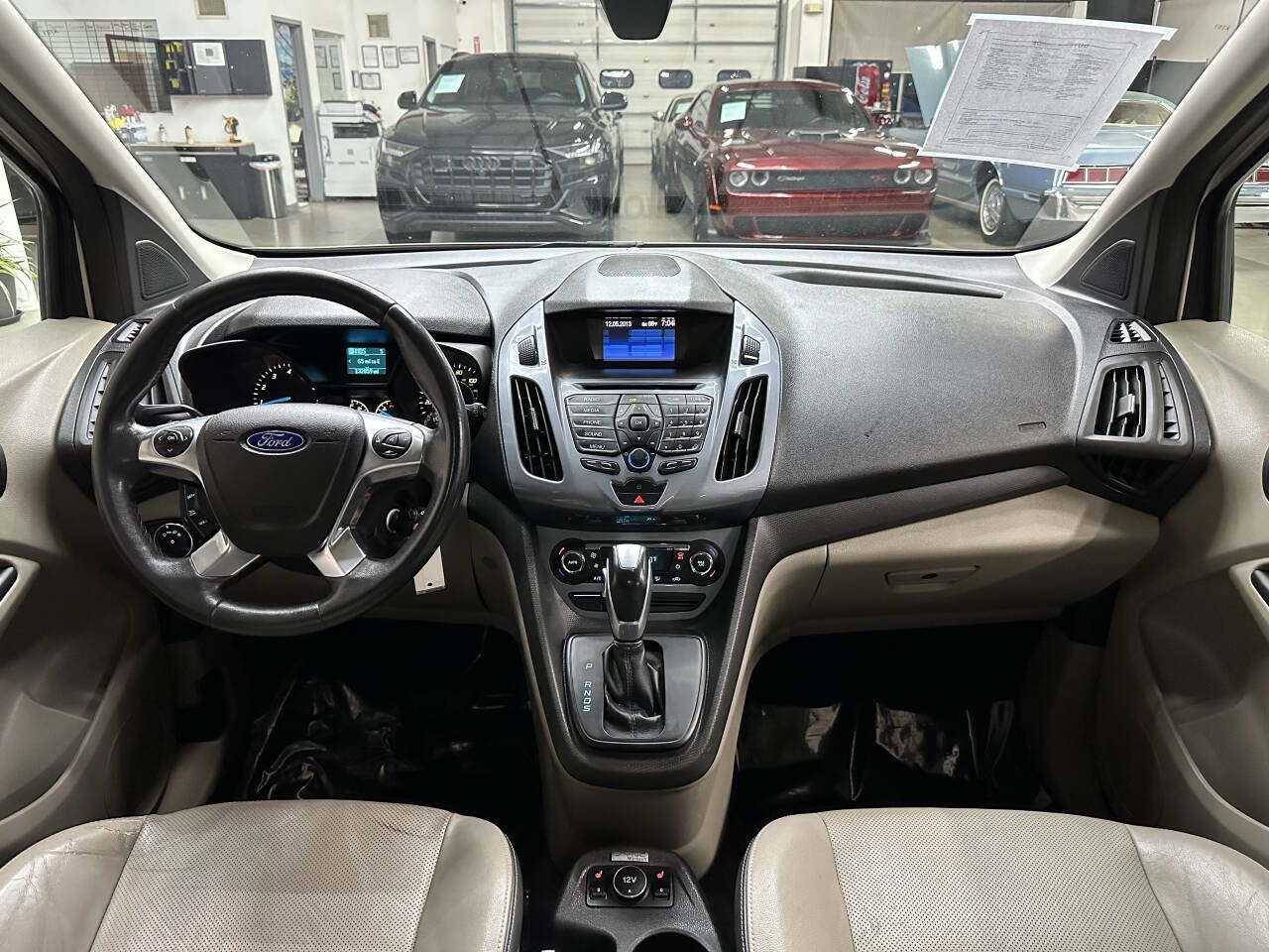 Used 2014 Ford Transit Connect Titanium FWD image 18