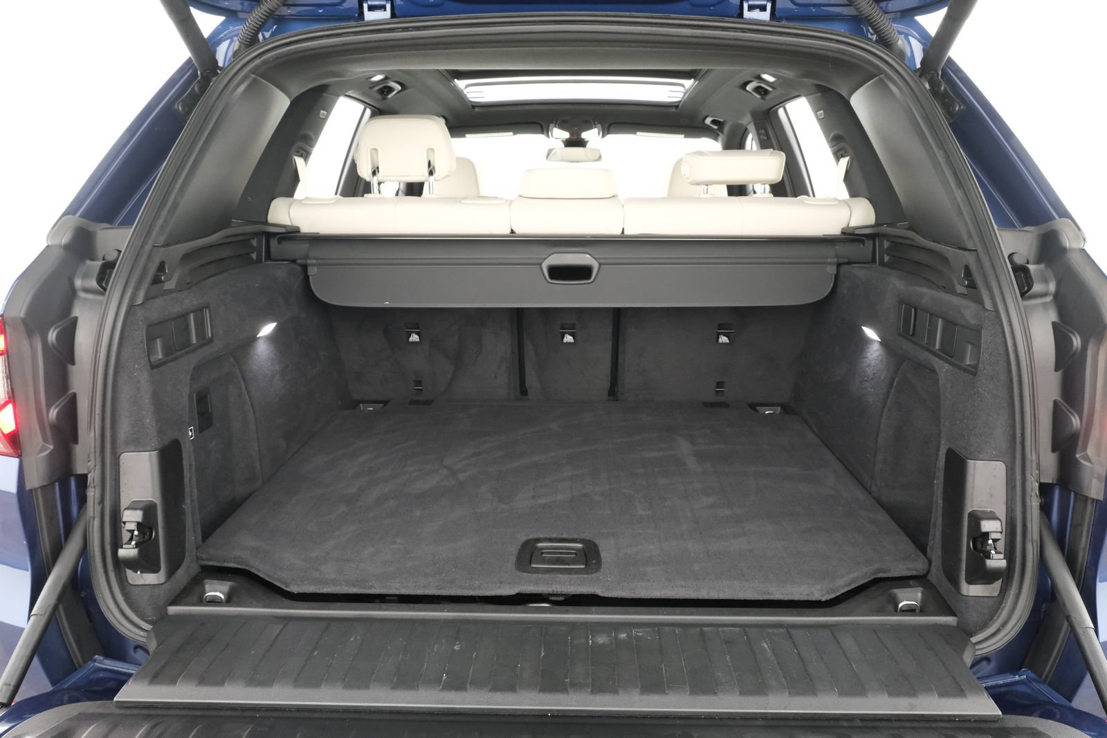 Used 2020 BMW X5 xDrive40i w/ Convenience Package AWD/4WD image 38