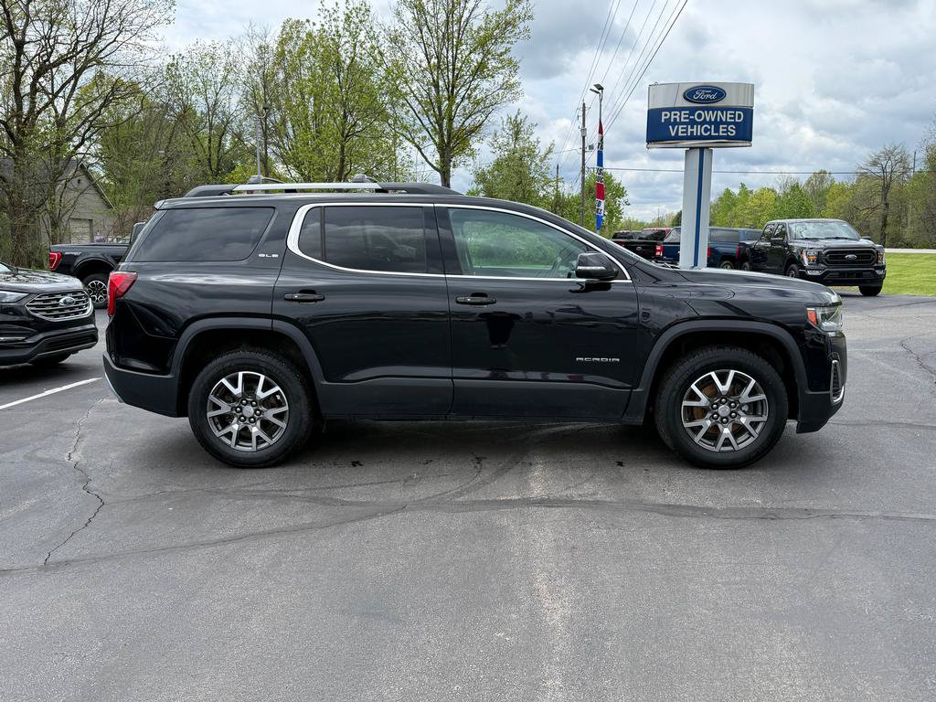 Used 2020 GMC Acadia SLE w/ Driver Convenience Package FWD image 4