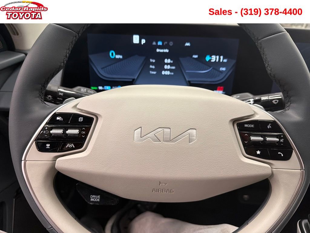 Used 2023 Kia EV6 Wind image 16
