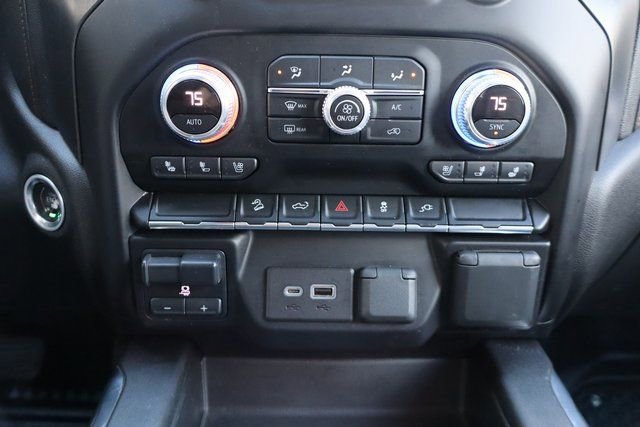 Used 2022 GMC Sierra 2500 AT4 image 11