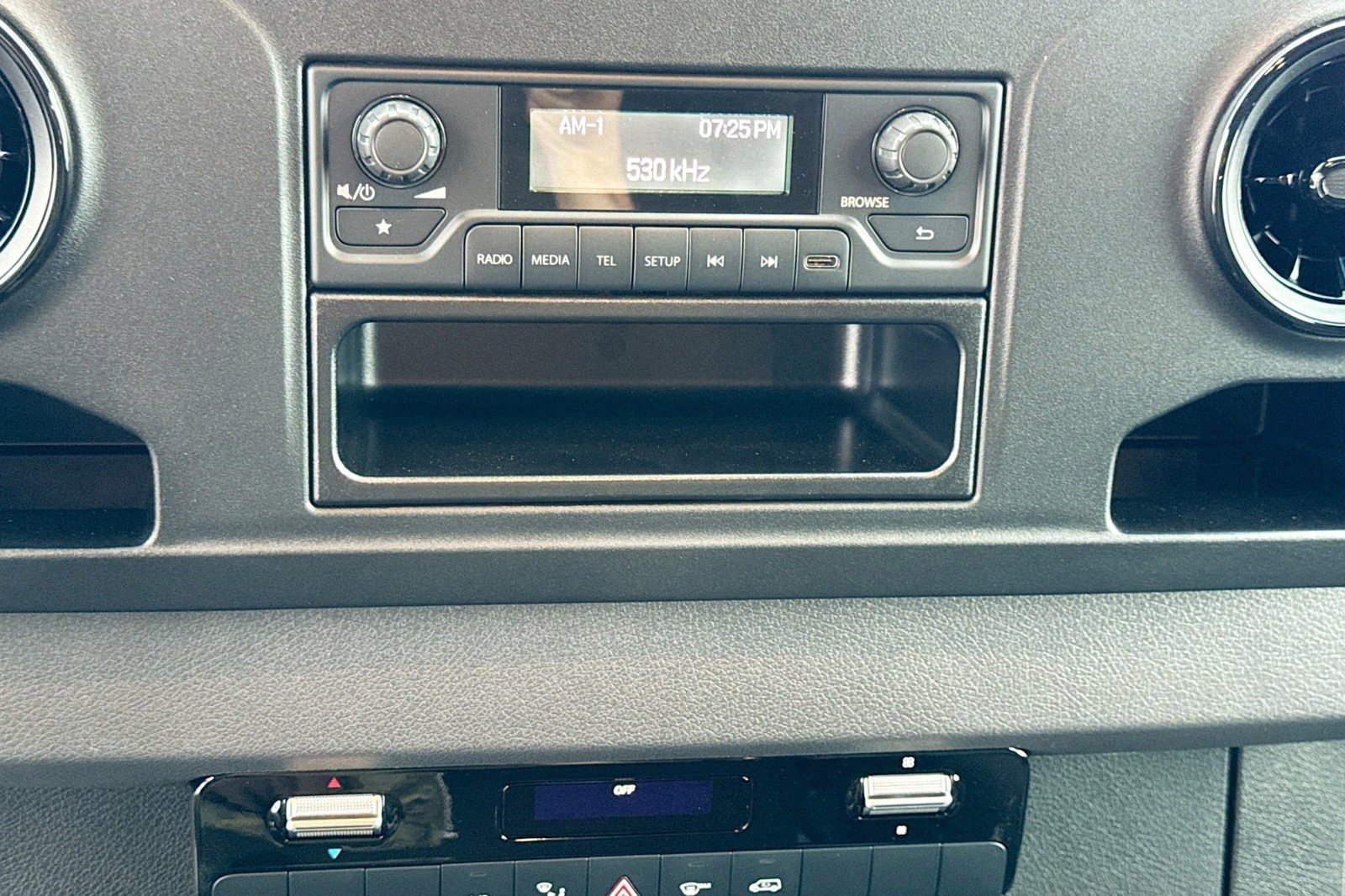 New 2025 Mercedes-Benz Sprinter 2500 image 12