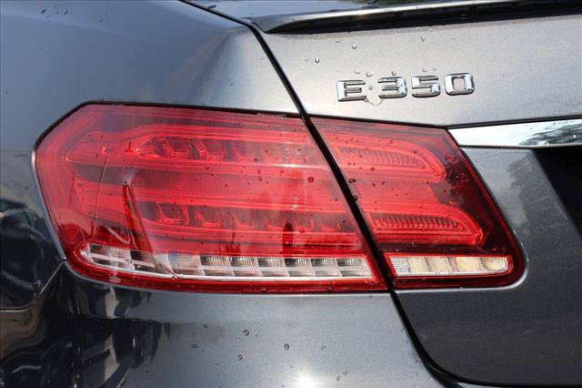 Used 2014 Mercedes-Benz E 350 4MATIC Sedan w/ Premium 1 Package image 11
