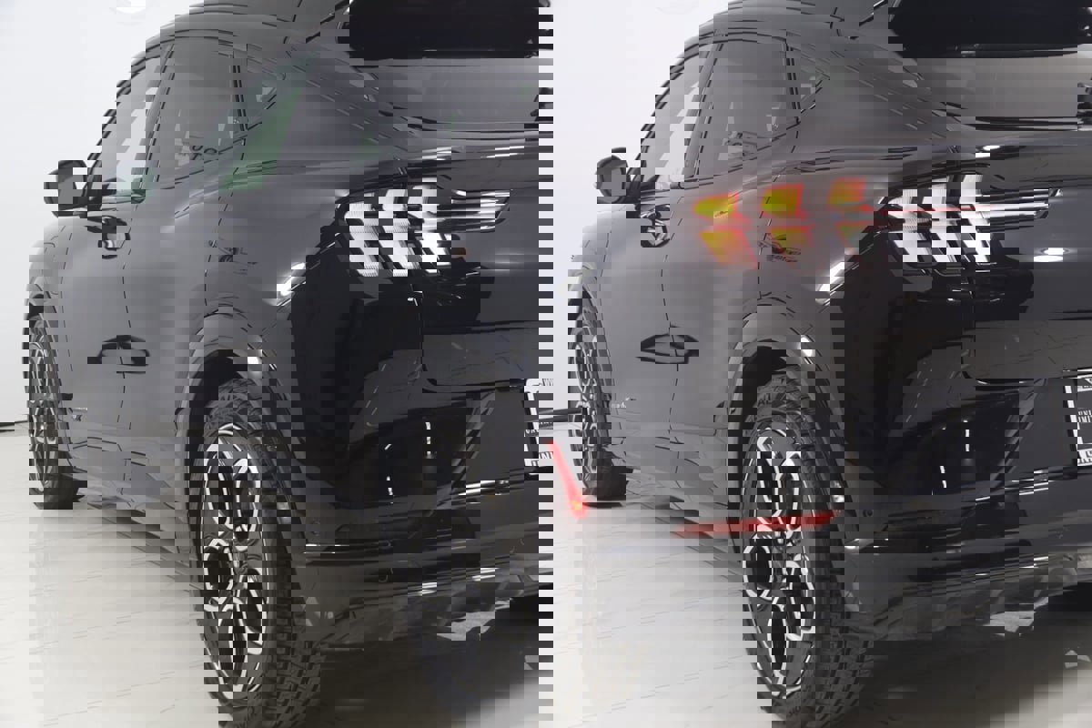 Used 2024 Ford Mustang Mach-E GT image 28