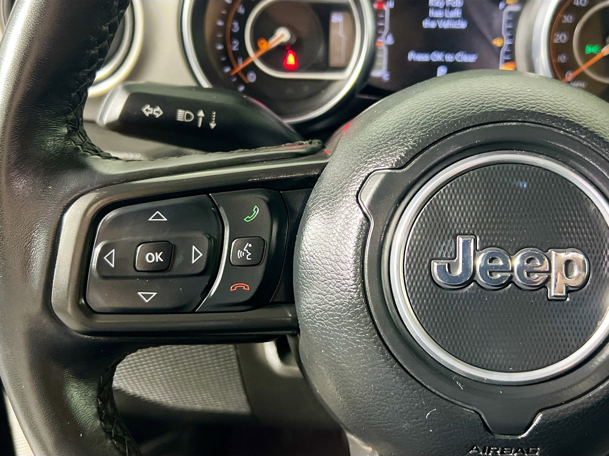 Used 2022 Jeep Gladiator Willys image 18