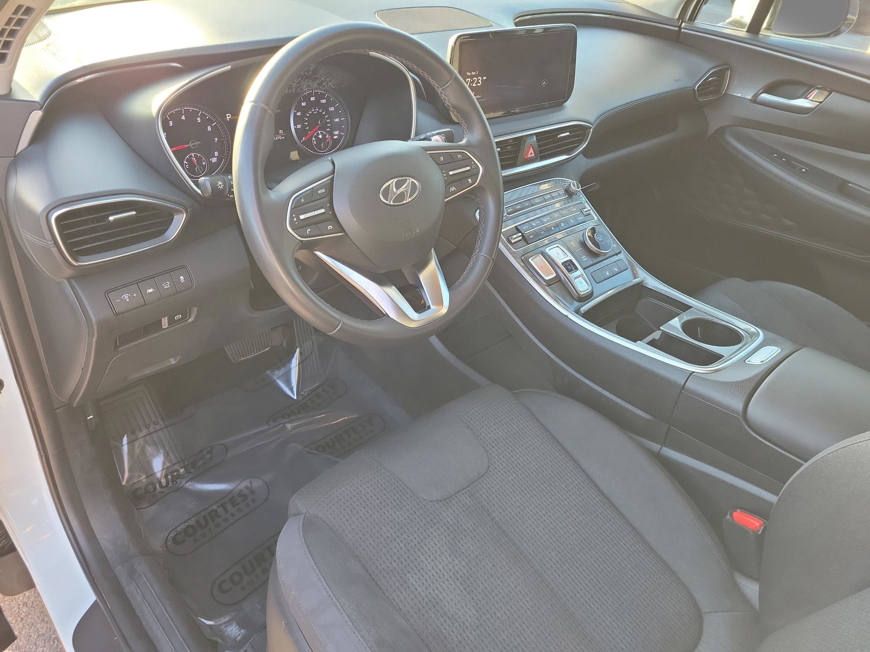 Certified 2023 Hyundai Santa Fe SEL image 22