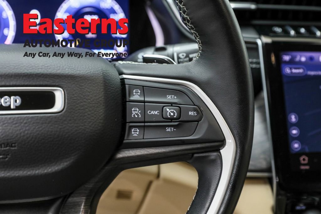 Used 2022 Jeep Grand Cherokee L Limited image 16