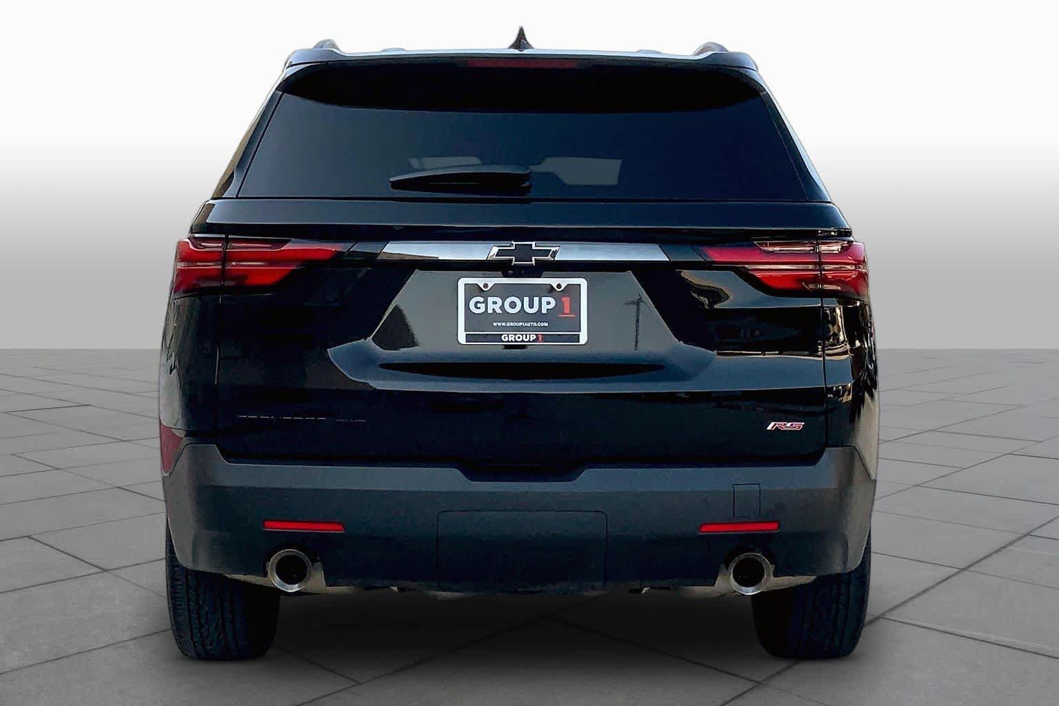 Used 2023 Chevrolet Traverse RS AWD/4WD image 5