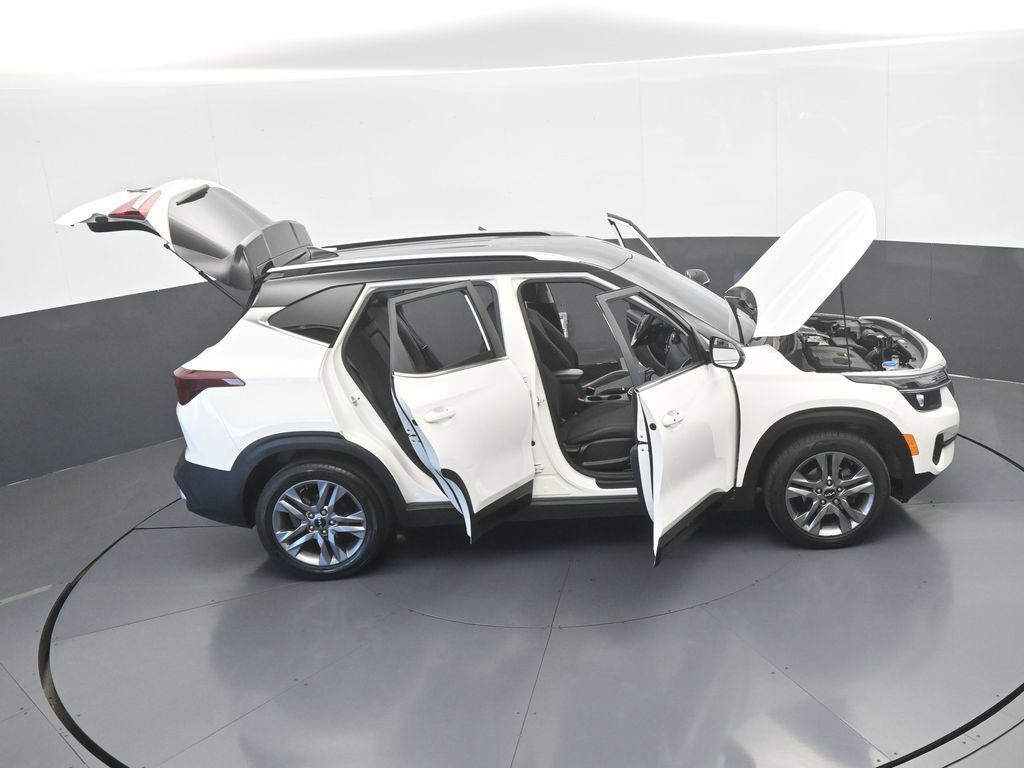 Used 2023 Kia Seltos S FWD image 63