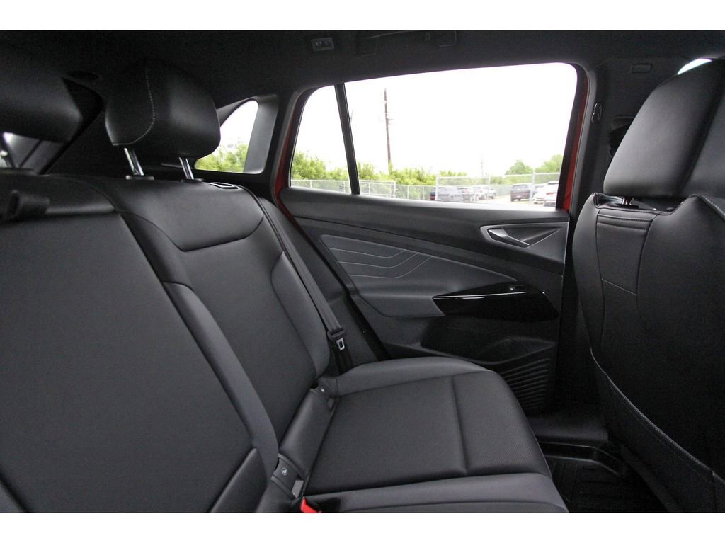 Used 2023 Volkswagen ID.4 Pro S Plus AWD/4WD image 14