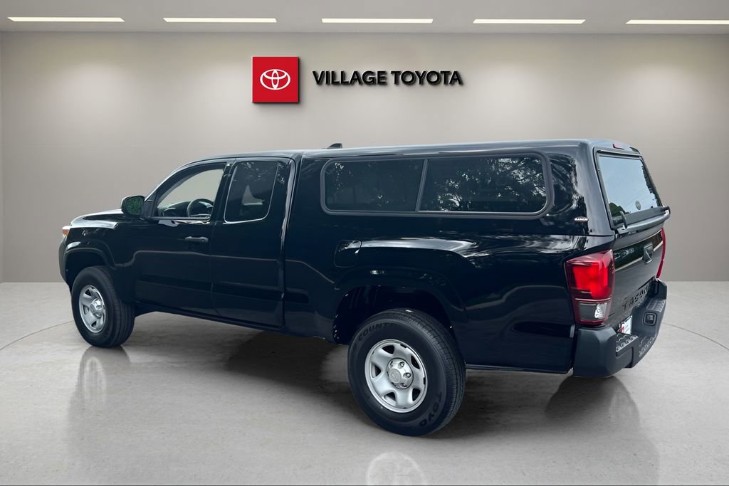 Certified 2022 Toyota Tacoma SR RWD image 3
