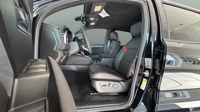 New 2026 Chevrolet Colorado Z71 w/ Technology Package AWD/4WD image 10