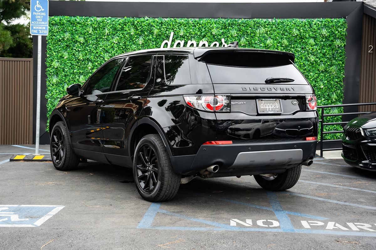 Used 2017 Land Rover Discovery Sport SE AWD/4WD image 7