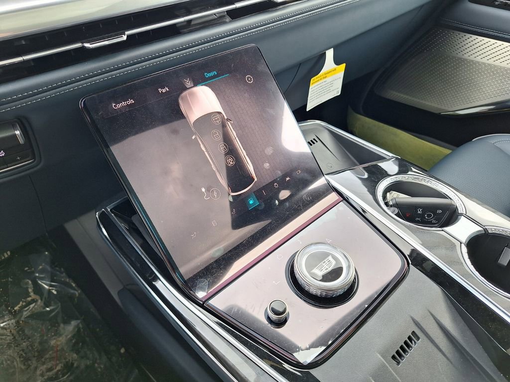 New 2025 Cadillac Escalade IQ Luxury 2 image 16