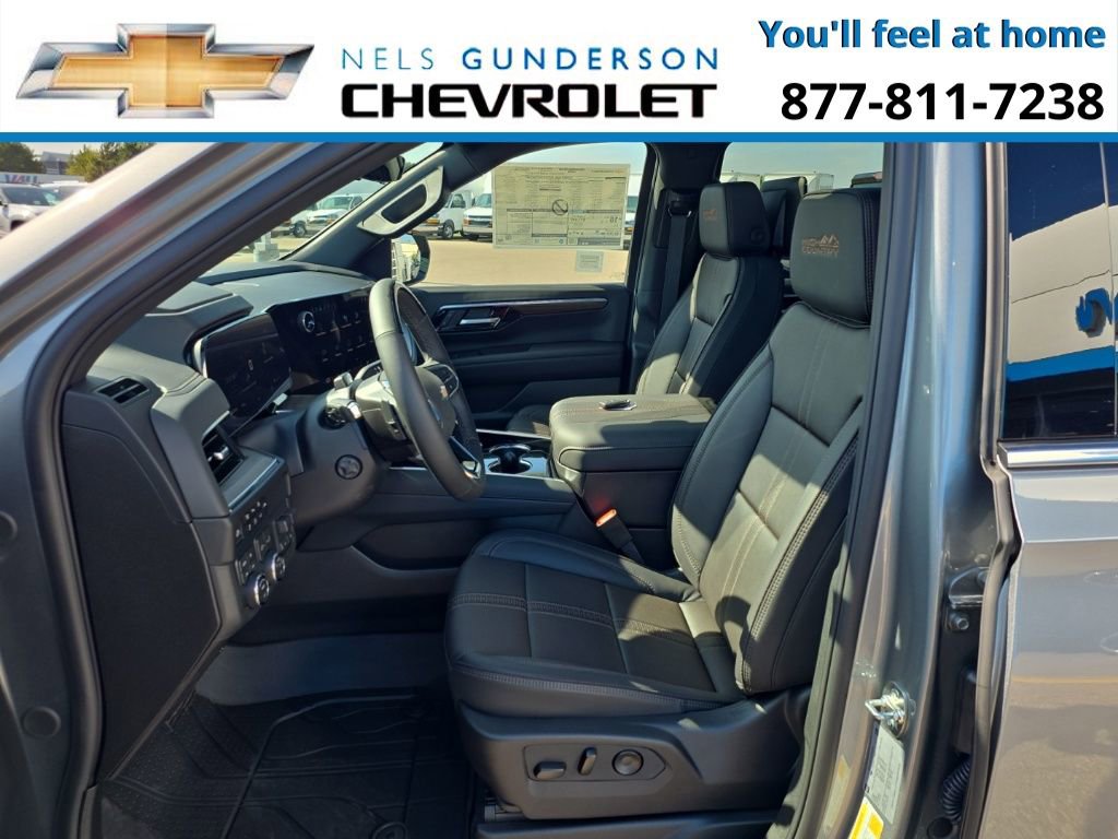 New 2026 Chevrolet Suburban High Country image 20