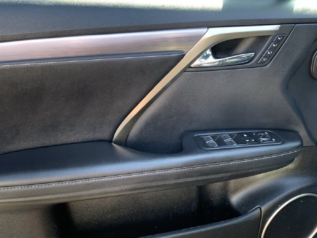 Used 2022 Lexus RX 450h F Sport w/ Cold Area Package (CT) AWD/4WD image 17