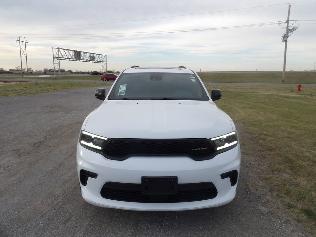 Used 2023 Dodge Durango GT image 3