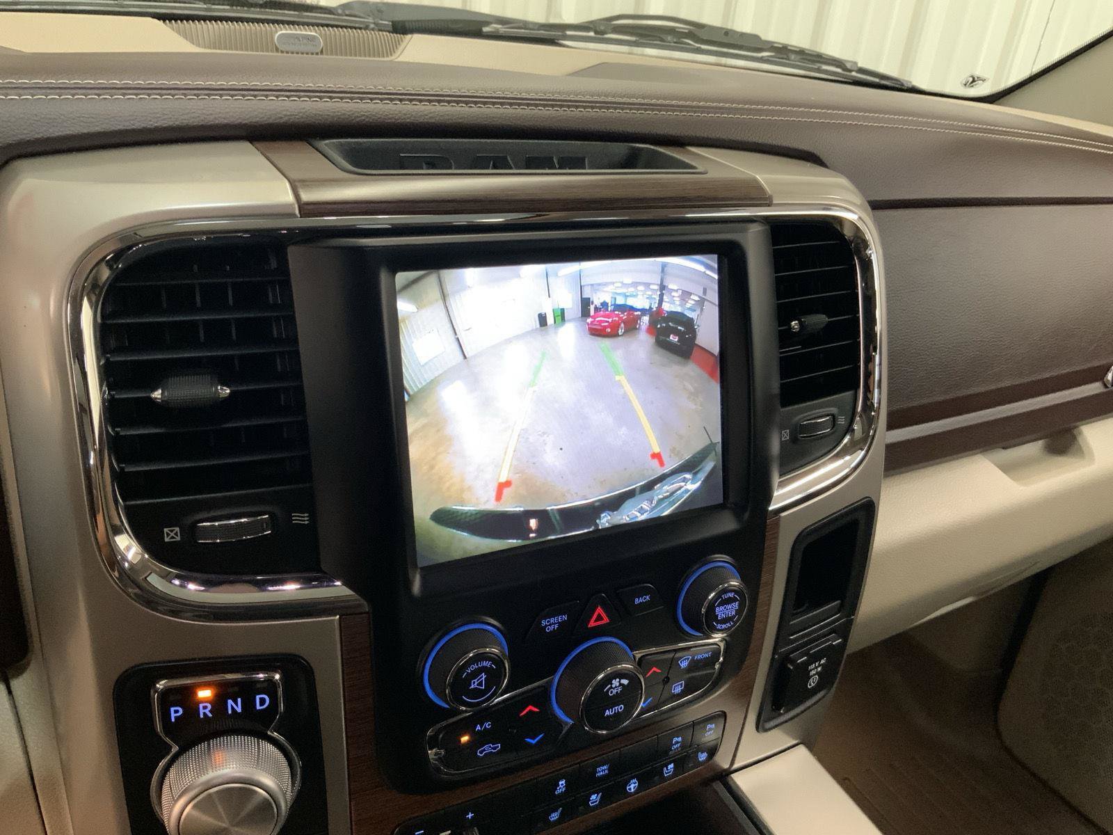Used 2015 RAM 1500 Laramie w/ Convenience Group AWD/4WD image 25