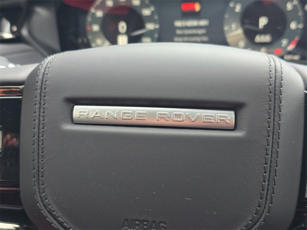 New 2026 Land Rover Range Rover Velar Dynamic SE image 21