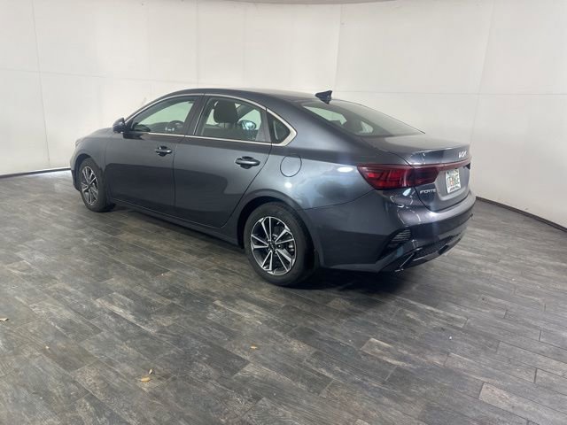 Used 2023 Kia Forte GT-Line image 7