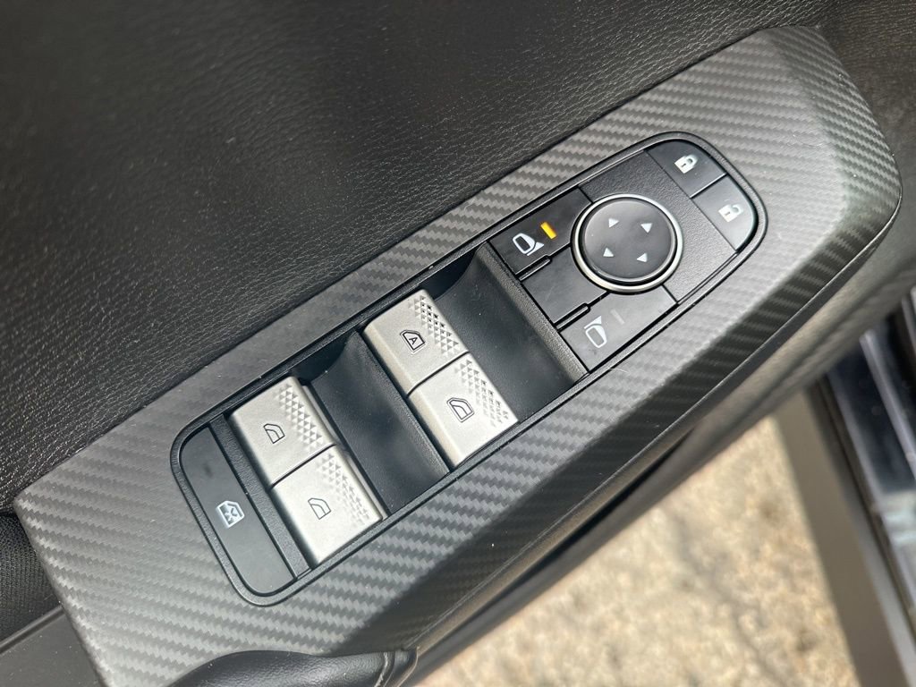 Used 2022 Mitsubishi Outlander ES image 15