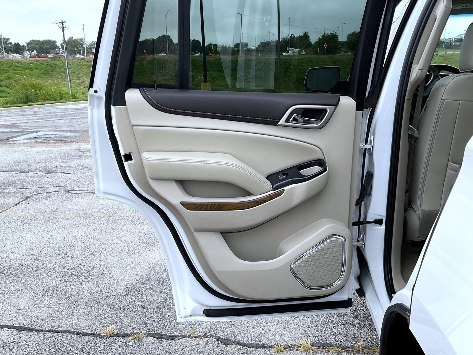 Used 2020 GMC Yukon Denali w/ Denali Ultimate Package image 21