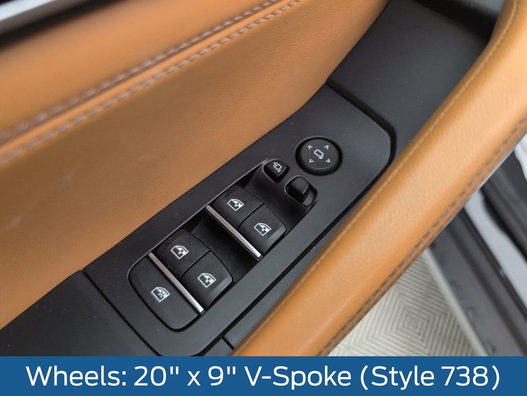 Used 2023 BMW X6 xDrive40i w/ Premium Package AWD/4WD image 35