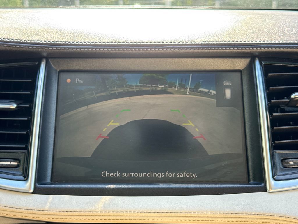 Used 2020 INFINITI QX50 Luxe w/ Navigation Package FWD image 25