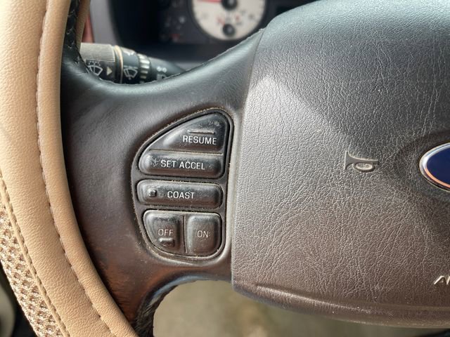 Used 2006 Ford F250 Lariat image 31