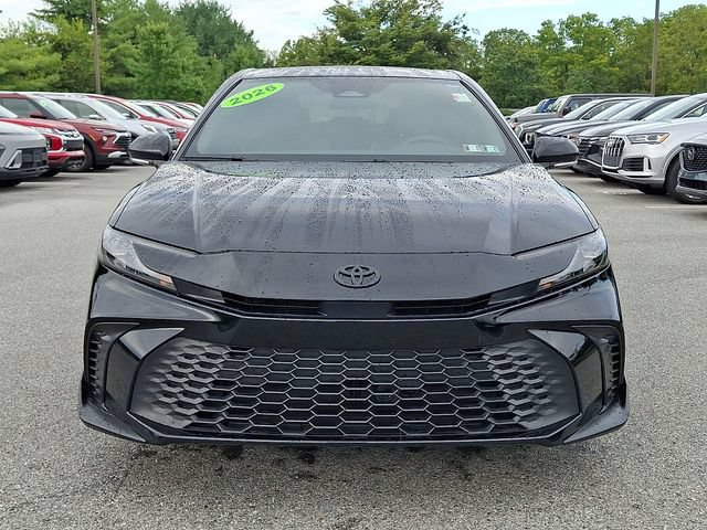 Used 2026 Toyota Camry SE FWD video 2