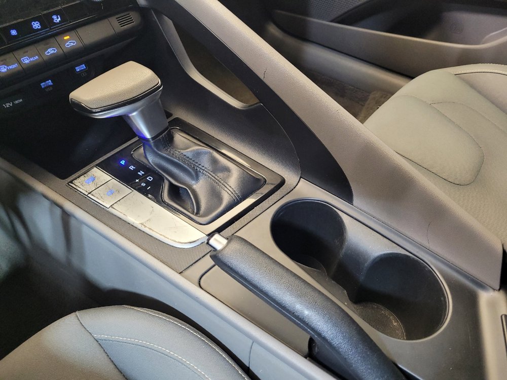 Used 2021 Hyundai Elantra SEL FWD image 26